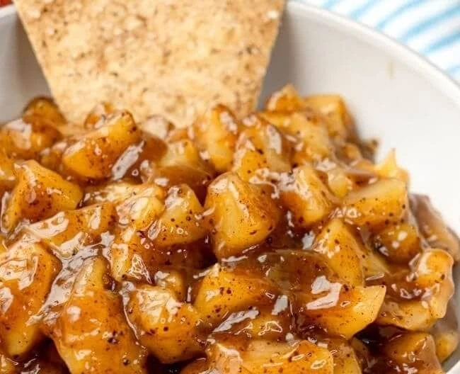 Delicious apple pie dip served with crispy cinnamon sugar chips